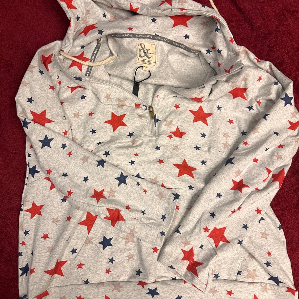 AMPERSAND AVE Star Print Hoodie - Red and Blue
